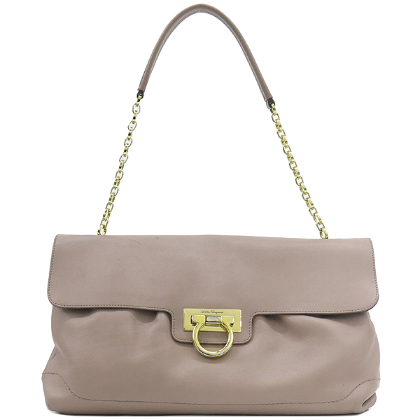 ��󰡸� ��ġ�� ü�� �÷��� 