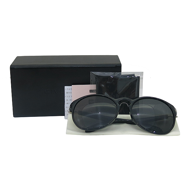 �����  ���۶�