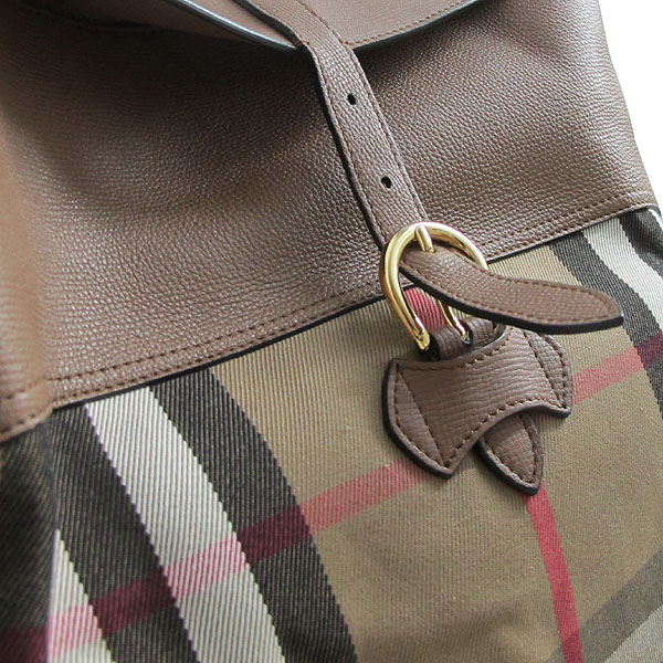 Burberry(������) 3963138 �Ͽ콺 üũ �к긯 ���� ���� ȥ�� ��ī��� ȣ�� ����� [��õ��] �̹���4 - ���̺��� �߰���ǰ