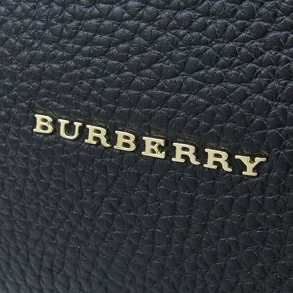 Burberry(������) �������� ����ΰ� �÷� ũ�ν��� �̹���4 - ���̺��� �߰���ǰ