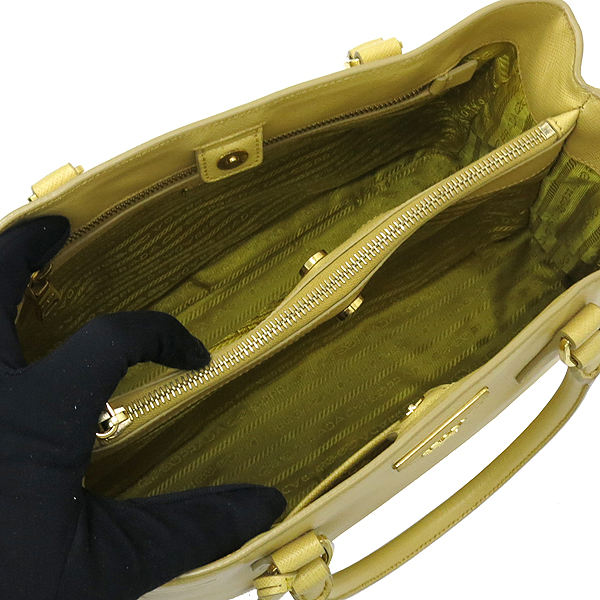 Prada(�����) BN1874 SAFFIANO LUX GINESTRA ���ǾƳ� ���� ����Ʈ���ο� ����ΰ� ��Ʈ�� �̹���6 - ���̺��� �߰���ǰ