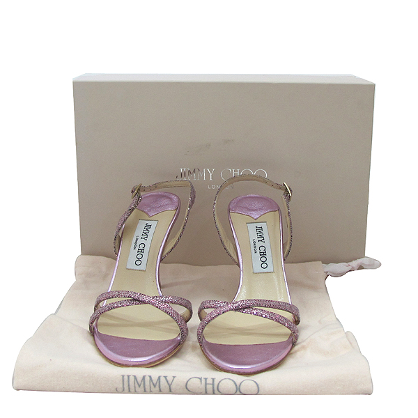 ������  ����