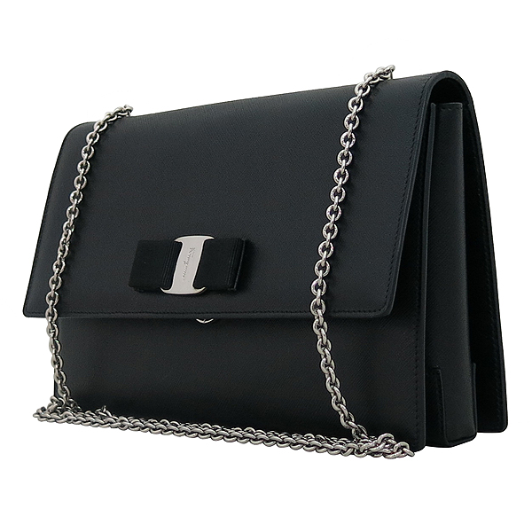 Ferragamo(��󰡸�) 21 D855 ���� ���� GINNY ���� ���� �ٶ� ������� ü�� ũ�ν��� [�λ꼾�Һ���] �̹���3 - ���̺��� �߰���ǰ