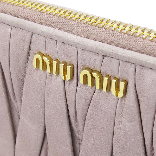 MiuMiu(�̿�̿�) 5M1183 MATELASSE LUX ���׶�� ���� �ε���ũ ����ΰ� ���� ������ �̹���3 - ���̺��� �߰���ǰ