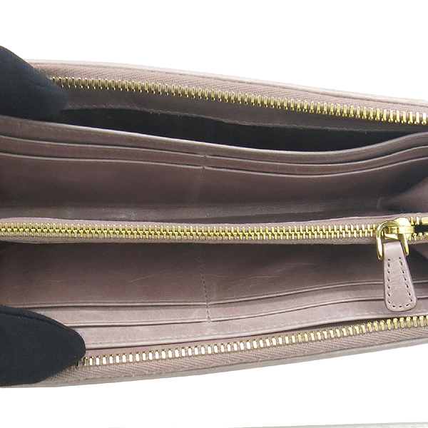 MiuMiu(�̿�̿�) 5M1183 MATELASSE LUX ���׶�� ���� �ε���ũ ����ΰ� ���� ������ �̹���4 - ���̺��� �߰���ǰ