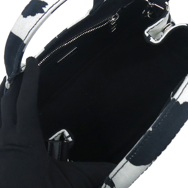 Prada(�����) 1BG439 CANAPA ST.CAVAL BIANCO/NERO �÷� ��Ʈ�� + �����Ʈ�� �̹���6 - ���̺��� �߰���ǰ