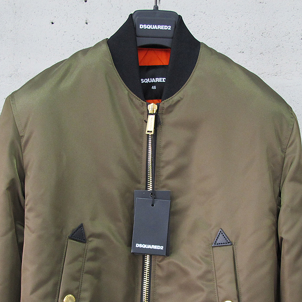 DSQUARED2(�������) 16FW S71AM0761 īŰ �÷� �ΰ� ��ġ MA-1 ���� ���� [���빮��] �̹���2 - ���̺��� �߰���ǰ