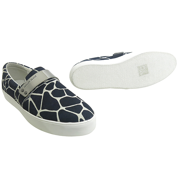 Armani(�Ƹ�����) JEANS C55D1 ����ΰ� ĵ���� ���� ������ �̹���3 - ���̺��� �߰���ǰ