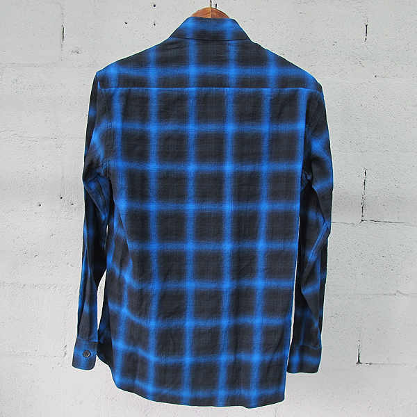 SAINTLAURENT PARIS(���ζ��ĸ�) 15FW 392945 Y972I ���� �ö��� ������ ������ ���� [���빮��] �̹���3 - ���̺��� �߰���ǰ