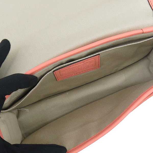 Coach(��ġ) 23404 �ε���ũ ���� �������̼� ������ ũ�ν��� �̹���6 - ���̺��� �߰���ǰ