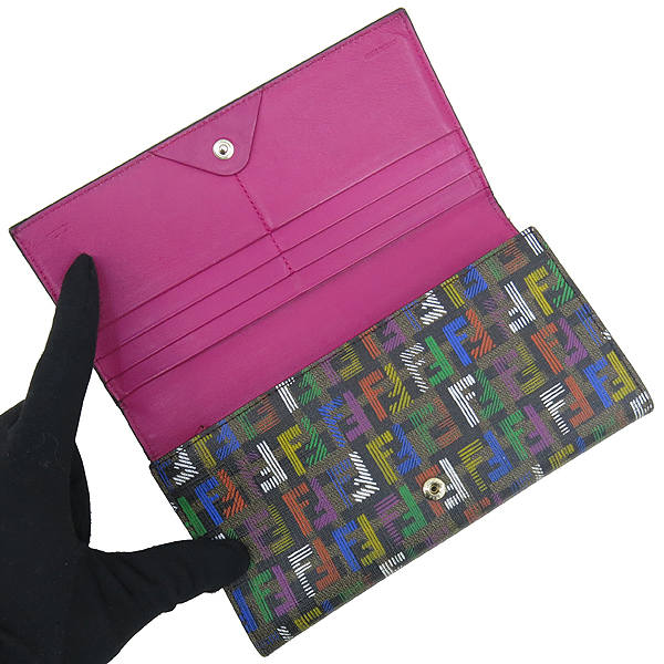 Fendi(���) 8M0000 FF�ΰ� ��Ƽ ��ī PVC �÷� ������ �̹���3 - ���̺��� �߰���ǰ