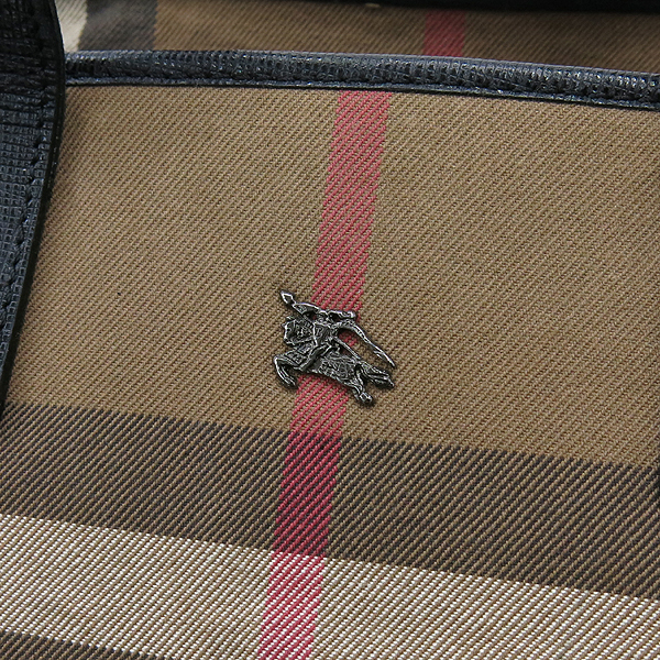 Burberry(������) ���� �ΰ� ��� 4���� ��� ��Ʈ�� + �����Ʈ�� [��������] �̹���4 - ���̺��� �߰���ǰ