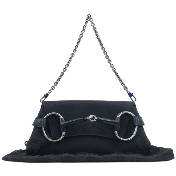 ����  �����