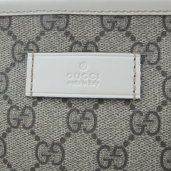 Gucci(����) 211137 GG�ΰ� PVC ȭ��Ʈ ���� Ʈ���� ���� ����� [��õ��] �̹���4 - ���̺��� �߰���ǰ