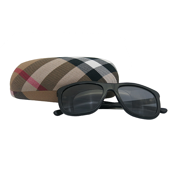 ������  ���۶�