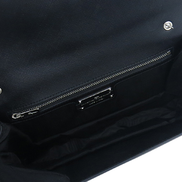 Ferragamo(��󰡸�) 21 D855 ���� ���ǾƳ� GINNY ���� ����ΰ� �ٶ� ������� ü�� ũ�ν��� �̹���6 - ���̺��� �߰���ǰ