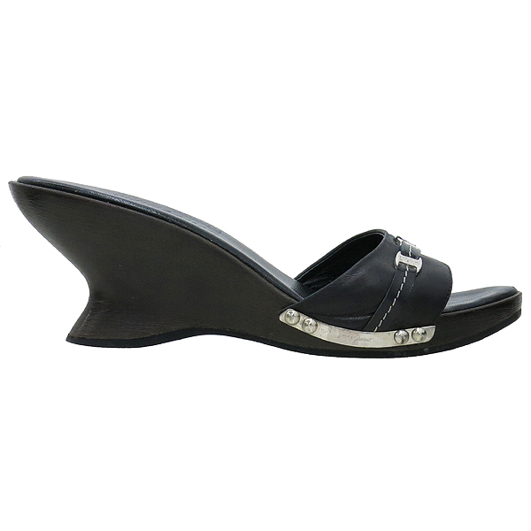 Ferragamo(��󰡸�) �������� �ٶ� ����ΰ� ��� ���� ������ ������ ���� [��������] �̹���3 - ���̺��� �߰���ǰ