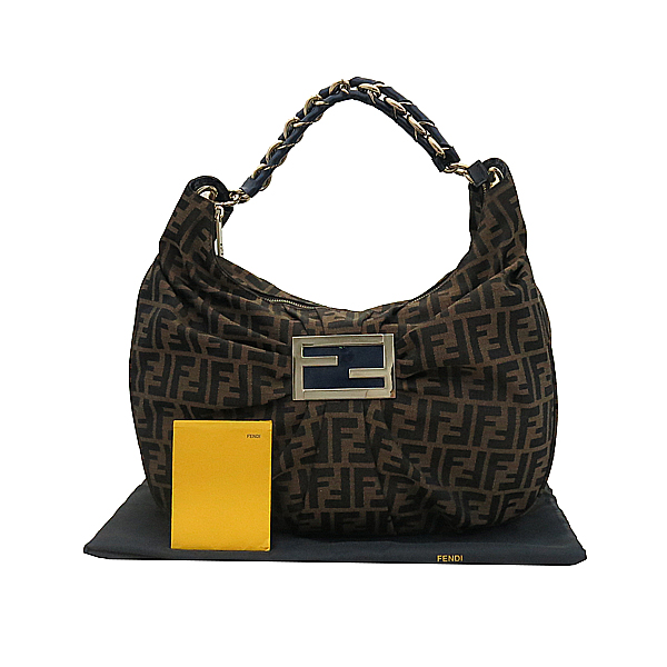 ���  �����