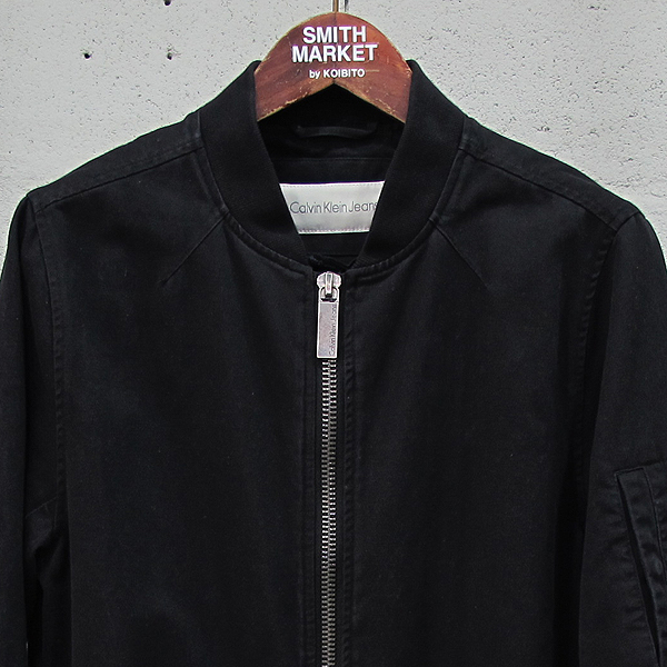 Calvin Klein(Ķ��Ŭ����) ���� �÷� MA-1 ������ �� ���� [���빮��] �̹���2 - ���̺��� �߰���ǰ