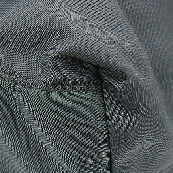 Prada(�����) �������� ĳ���� �ΰ� TESSUT(�׼���) �׷����÷� ���� ��Ʈ�� �̹���4 - ���̺��� �߰���ǰ