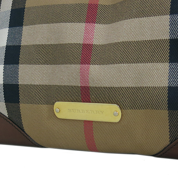 Burberry(������) 3831799 �Ͽ콺 üũ �к긯 ���� ���� Ʈ���� ĵ�͹��� ����� [���빮��] �̹���4 - ���̺��� �߰���ǰ