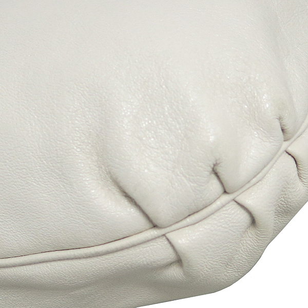 Fendi(���) 8BR624 ���̺��� ���� ���� ��� ȣ�� ����� [���빮��] �̹���4 - ���̺��� �߰���ǰ