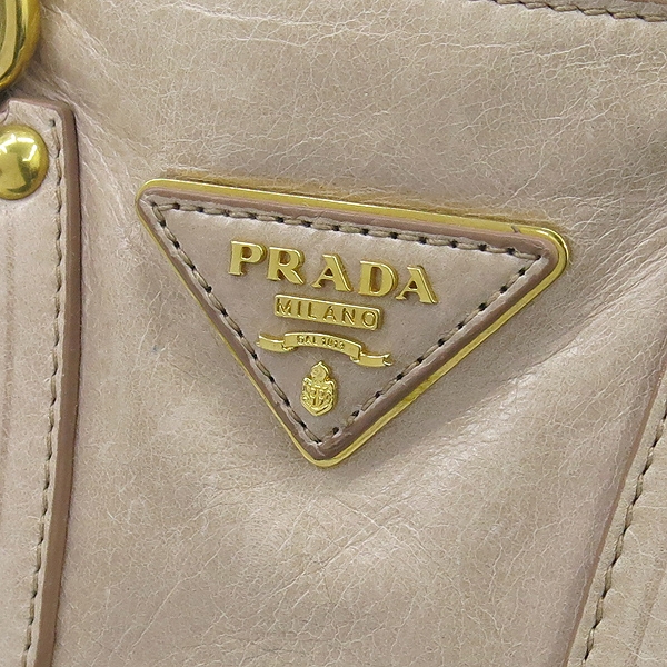 Prada(�����) BN1922 VITELLO SHINE CIPRIA ���ڷ� ���� ��Ƽ�� �ε���ũ ����ΰ� ��Ʈ�� + �����Ʈ�� 2WAY �̹���4 - ���̺��� �߰���ǰ