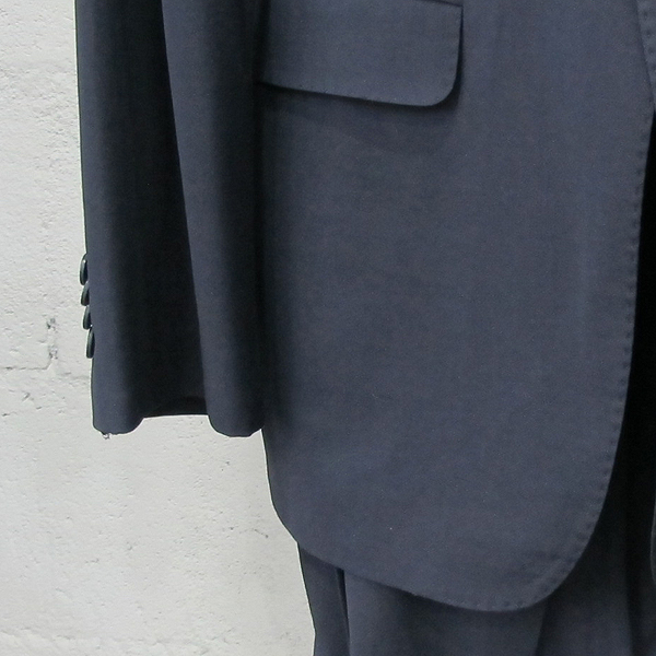 SOLID HOMME(�ָ���ȹ�) ���̺� �÷� ����ư ������ ���� [���빮��] �̹���3 - ���̺��� �߰���ǰ