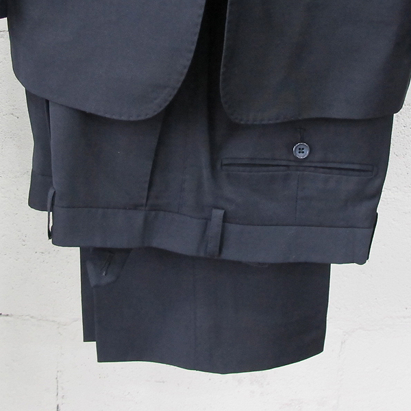 SOLID HOMME(�ָ���ȹ�) ���̺� �÷� ����ư ������ ���� [���빮��] �̹���4 - ���̺��� �߰���ǰ