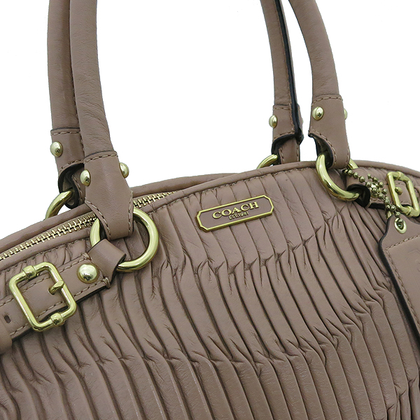 Coach(��ġ) F18643 �Դ���(GATHERED) ���� ���� �޵� ���Ǿ� ��Ʈ�� [�λ꼾�Һ���] �̹���4 - ���̺��� �߰���ǰ