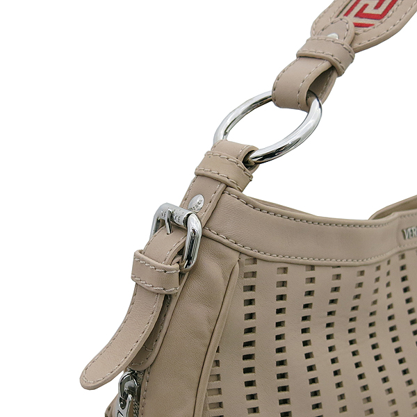 Versace(������ü) ������ ���� ���� �ΰ� ȣ�� ����� [�λ꼾�Һ���] �̹���5 - ���̺��� �߰���ǰ