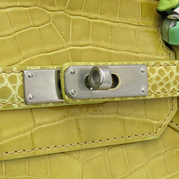 COLOMBO(�ݷҺ�) ���ο� �÷� ũ��Ŀ���� ��Ų34 ��Ʈ�� + �����޽� Ʈ���� ��ī�� �̹���3 - ���̺��� �߰���ǰ