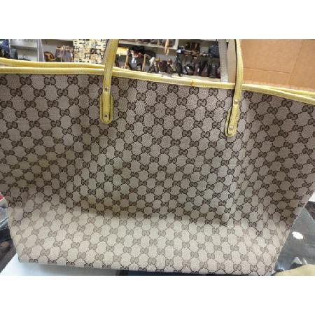 Gucci(����) 212373 ������ ���� GG�ΰ� �ڰ��� ���ο� ���̴�Ʈ Ʈ���� �� ����� w �̹���4 - ���̺��� �߰���ǰ