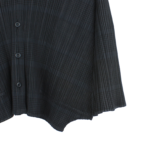 PLEATS PLEASE(�ø����ø���) by ISSEY MIYAKE(�̼��̹̾���) ������ �̹���3 - ���̺��� �߰���ǰ