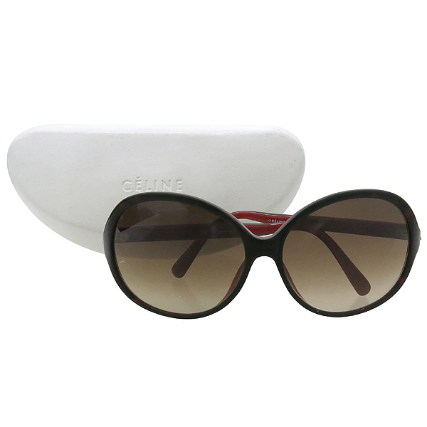 ������  ���۶�