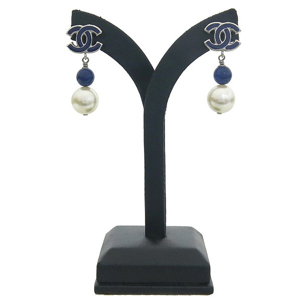 ����  �Ͱ���