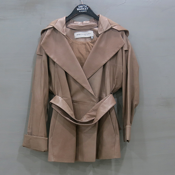 ������  ����