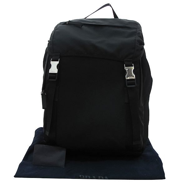 �����  ����