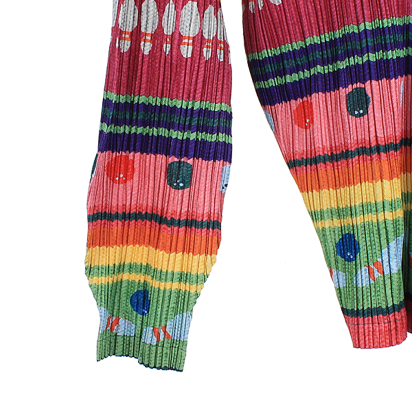 PLEATS PLEASE(�ø����ø���) by ISSEY MIYAKE(�̼��̹̾���) V�� Ƽ���� �̹���3 - ���̺��� �߰���ǰ