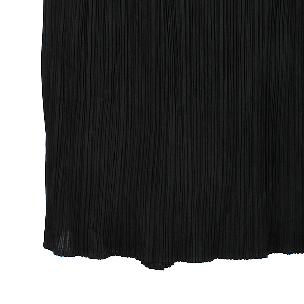PLEATS PLEASE(�ø����ø���) by ISSEY MIYAKE(�̼��̹̾���) �� ��ĿƮ �̹���3 - ���̺��� �߰���ǰ