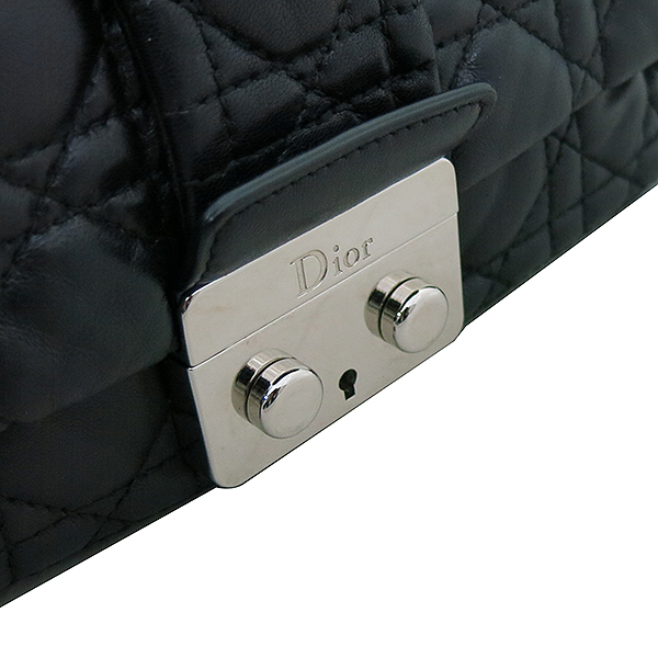 Dior(ũ����î���) ���� ���� ���� ��� ���� ����ü�� ����� [�λ꼾�Һ���] �̹���3 - ���̺��� �߰���ǰ