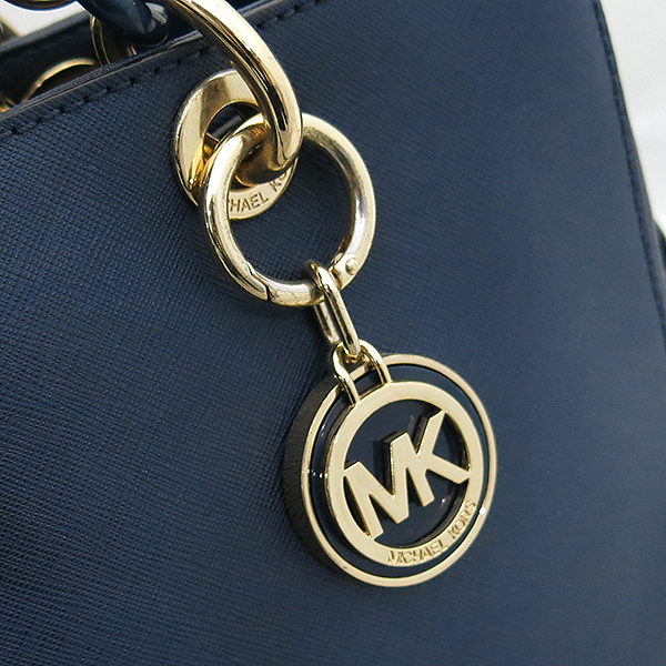 MICHAELKORS(����Ŭ�ھ) ���̺� ���ǾƳ� ����ΰ� ��Ʈ�� + �����Ʈ�� 2WAY [�λ꼾�Һ���] �̹���3 - ���̺��� �߰���ǰ