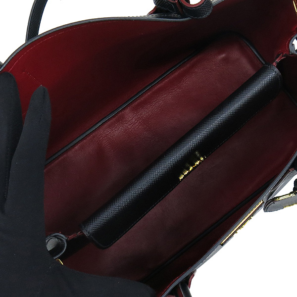 Prada(�����) B2756T SAFFIANO CUIR NERO ���ǾƳ� ���� �κ��� ����ΰ� ��Ʈ�� + �����Ʈ�� 2WAY �̹���6 - ���̺��� �߰���ǰ