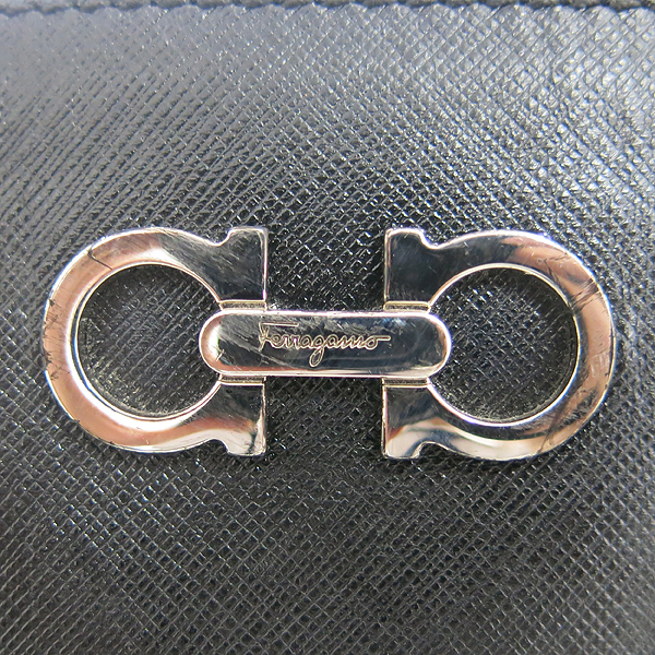 Ferragamo(��󰡸�) 21 D940 ���� ���ǾƳ� ���� �ΰ� 2WAY [���빮��] �̹���3 - ���̺��� �߰���ǰ