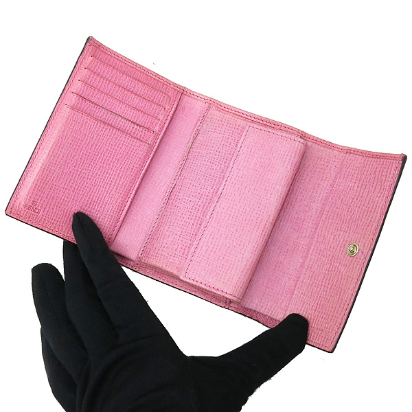 Fendi(���) 8M0026 FF�ΰ� ��ī PVC ��ũ���� ȥ�� ������ �̹���2 - ���̺��� �߰���ǰ