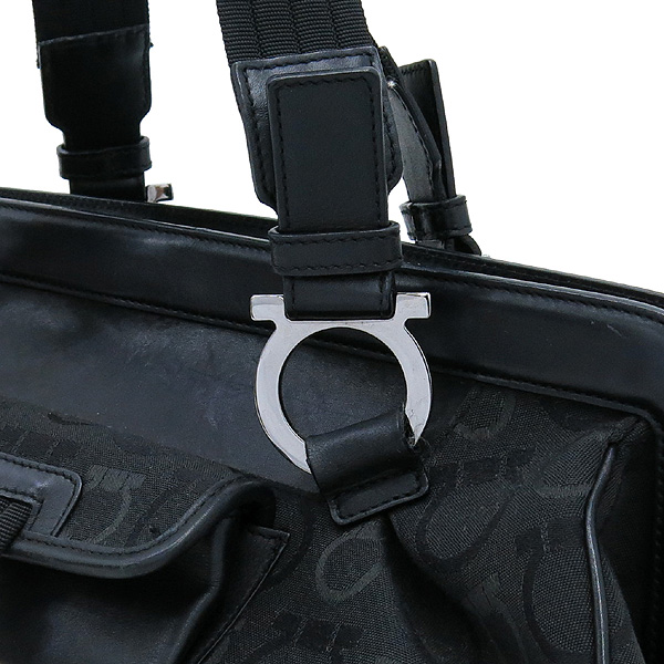 Ferragamo(��󰡸�) 21 5759 ��ġ�� �ΰ� ������ ��Ʈ�� �̹���3 - ���̺��� �߰���ǰ