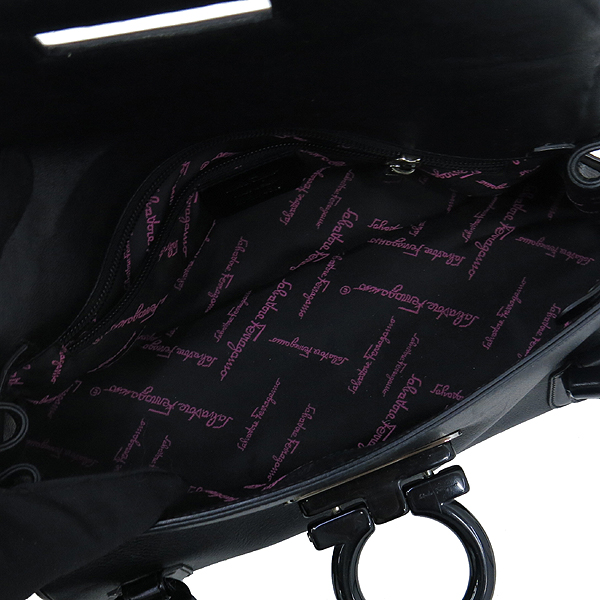 Ferragamo(��󰡸�) 21 4819 ��ġ�� �ΰ� ��Ŭ ��� ����� �̹���4 - ���̺��� �߰���ǰ