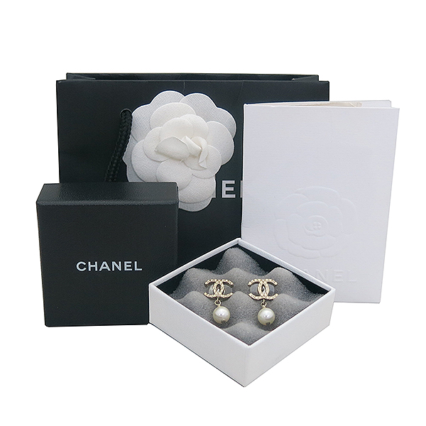 ����  �Ͱ���