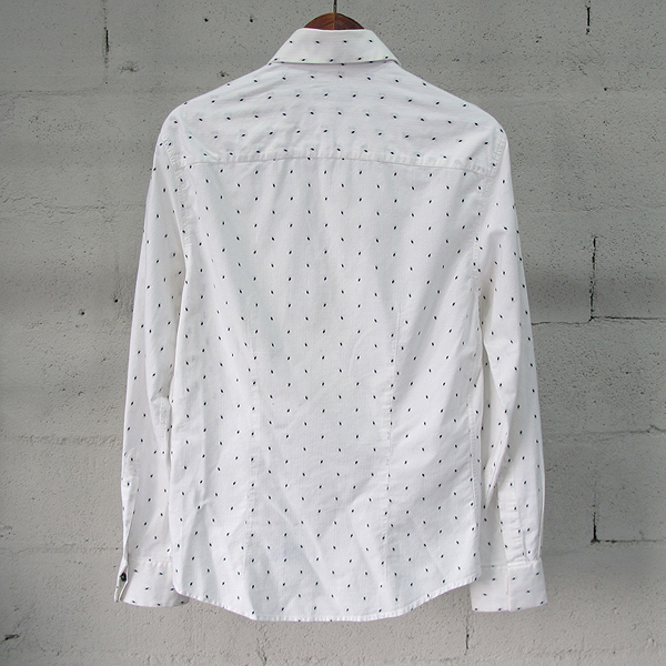 Armani(�Ƹ�����) �� ȥ�� �� �ΰ� �ڼ� ������ ���� [���빮��] �̹���3 - ���̺��� �߰���ǰ