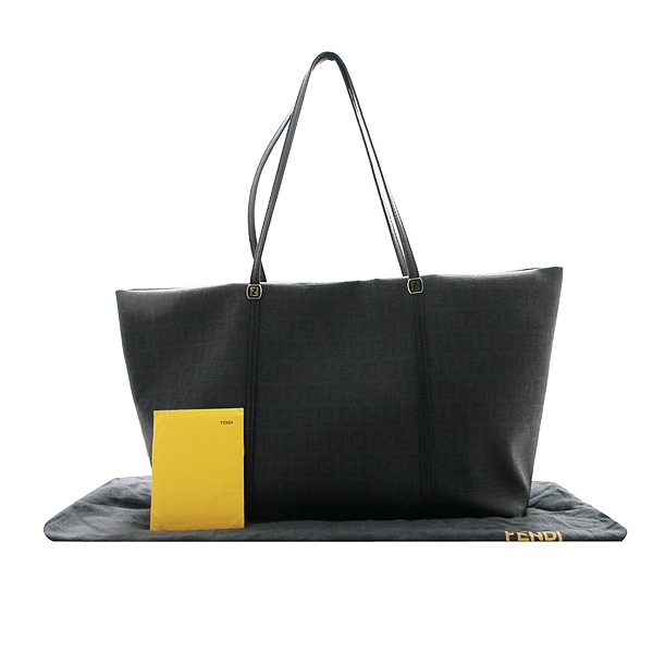 ���  �����